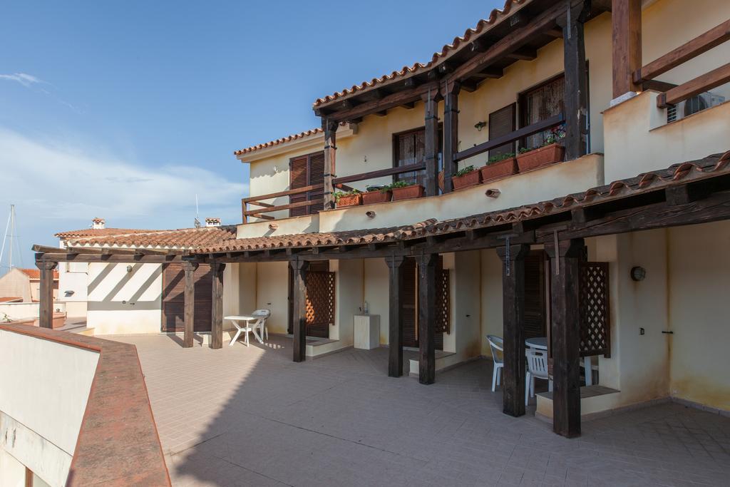 Porto Ottiolu Resort エクステリア 写真
